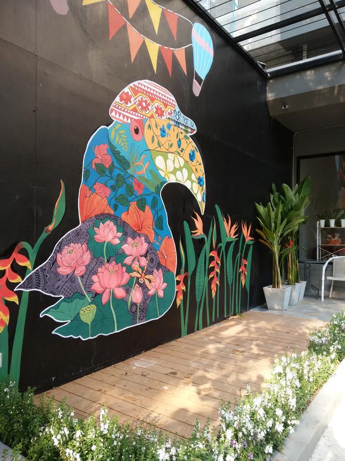 Hostel Warm Casa Chiangmai Chiang Mai Zewnętrze zdjęcie