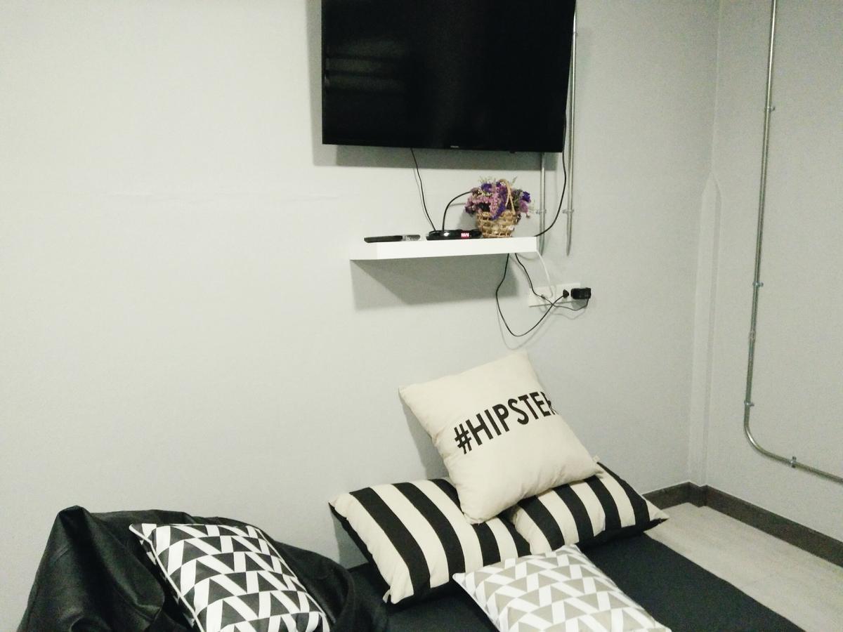 Hostel Warm Casa Chiangmai Chiang Mai Zewnętrze zdjęcie