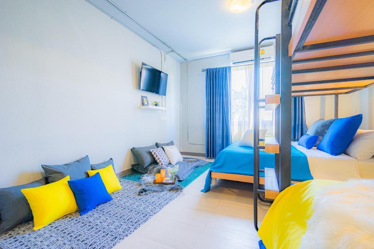 Hostel Warm Casa Chiangmai Chiang Mai Zewnętrze zdjęcie