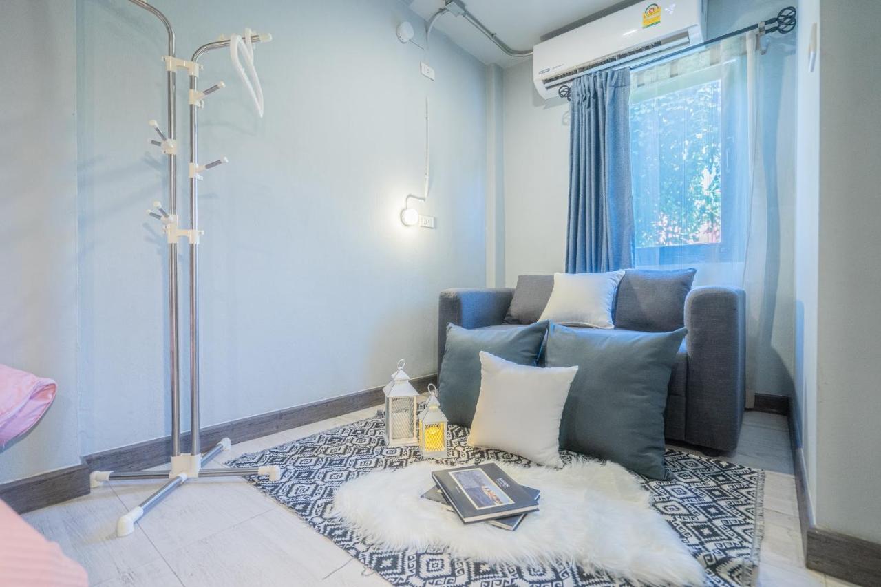 Hostel Warm Casa Chiangmai Chiang Mai Zewnętrze zdjęcie